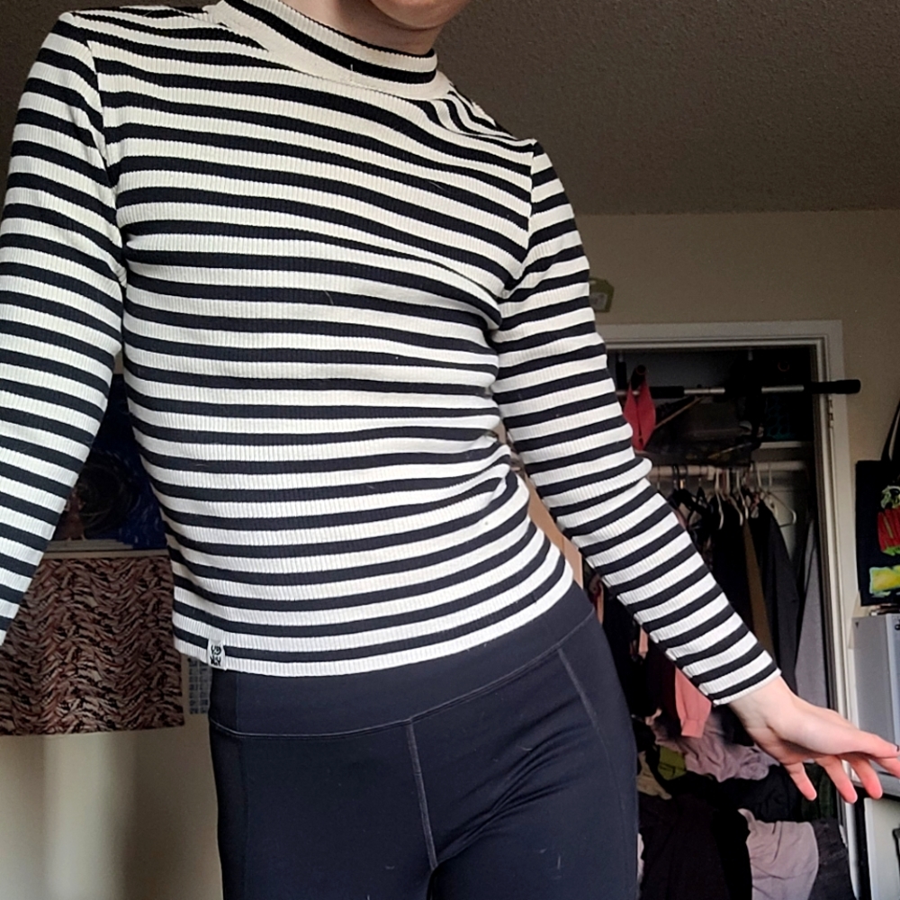 2 Lucy and yak turtleneck tops